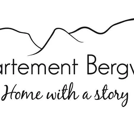 Bergwaerts דירה *